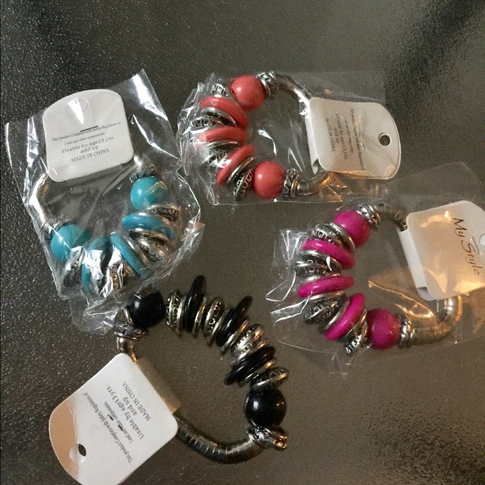 4 bracelet!! 🛑SOLD🛑 - Picture 1 of 7